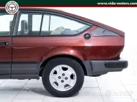 Usata Alfa Romeo Alfetta 131 CV (96 kW) 1986 Rosso Coupé