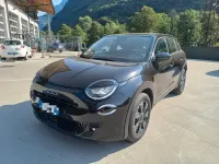 Usata Fiat 600 135 CV (99 kW) 2025 Nero SUV