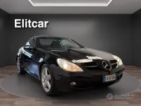 Usata Mercedes SLK200 163 CV (119 kW) 2005 Nero Cabrio