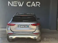Usata Mercedes GLA180 116 CV (85 kW) 2023 Grigio SUV