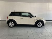 Usata Mini ONE 101 CV (74 kW) 2017 Bianco Utilitaria