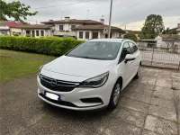 Usata Opel Astra 101 CV (74 kW) 2016 Bianco Station wagon