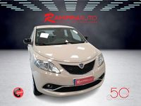 Usata Lancia Ypsilon Gold 85 CV (62 kW) 2016 Bianco Utilitaria