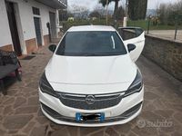 Usata Opel Astra 136 CV (100 kW) 2017 Bianco Berlina