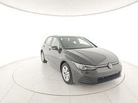 Usata VW Golf VIII Life 116 CV (85 kW) 2024 Grigio scuro Utilitaria