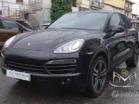Usata Porsche Cayenne 326 CV (239 kW) 2013 Nero SUV