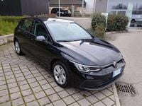 Usata VW Golf VIII Life 116 CV (85 kW) 2022 Nero Berlina