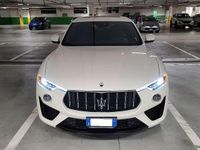 Begagnad Maserati Levante GT 330 HK (242 kW) 2022 Vit SUV