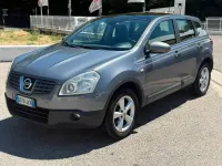 Usata Nissan Qashqai Tekna 106 CV (77 kW) 2008 Grigio SUV
