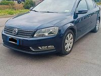 Usata VW Passat 105 CV (77 kW) 2014 Blu Berlina