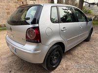 Usata VW Polo Comfortline 69 CV (50 kW) 2006 Grigio Utilitaria
