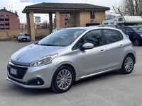 Usata Peugeot 208 Allure 82 CV (60 kW) 2018 Argento Utilitaria