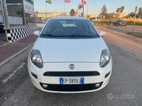 Usata Fiat Grande Punto Easy 69 CV (50 kW) 2012 Bianco Utilitaria