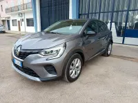 Usata Renault Captur Zen 116 CV (85 kW) 2021 Grigio SUV