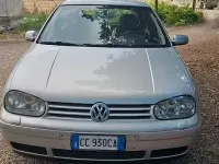 Usata VW Golf IV 90 CV (66 kW) 2002 Berlina