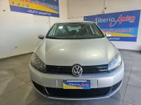 Usata VW Golf VI Comfortline 102 CV (75 kW) 2009 Argento Utilitaria