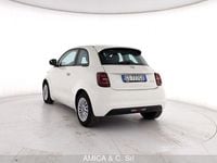 Usata Fiat 500e 86 kW (118 CV) 2023 Bianco Utilitaria