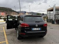 Usata VW Touareg 245 CV (180 kW) 2012 Nero SUV