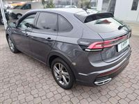 Usata VW Taigo R-line 110 CV (80 kW) 2022 Grigio scuro SUV
