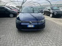 Usata VW Golf VIII Life 110 CV (80 kW) 2023 Blu Berlina