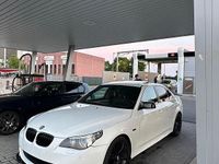 Usata BMW 530 218 CV (160 kW) 2004 Bianco Berlina