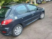Usata Peugeot 206 68 CV (50 kW) 2010 Nero Berlina