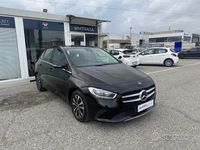 Usata Mercedes 180 2022 Nero Berlina