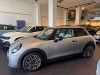 Usata Mini Cooper Classic 156 CV (114 kW) 2024 Argento Utilitaria