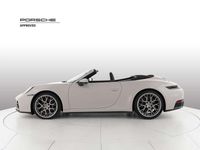 Usata Porsche 911 Carrera Cabriolet 394 CV (289 kW) 2025 Grigio Cabrio