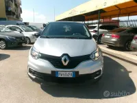 Usata Renault Captur 90 CV (66 kW) 2019 Grigio SUV