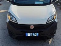 Usata Fiat Doblò 95 CV (69 kW) 2020 Bianco Monovolume