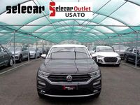 Usata VW T-Roc Style 150 CV (110 kW) 2018 Grigio/tetto bianco SUV