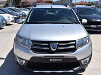 Usata Dacia Sandero Stepway 90 CV (66 kW) 2013 Grigio Utilitaria
