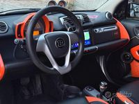 Begagnad Smart ForTwo Cabrio Pure 75 HK (55 kW) 2007 Vit Cab