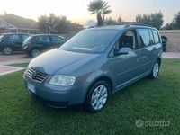Usata VW Touran Trendline 105 CV (77 kW) 2004 Grigio Monovolume