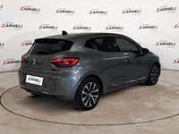 Usado Renault Clio V Techno 145 HP (106 kW) 2023 Cinzento Sedan