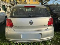 Usata VW Polo 90 CV (66 kW) 2011 Grigio Utilitaria
