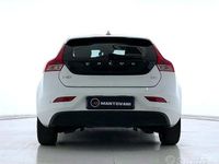 Usata Volvo V40 Kinetic 114 CV (83 kW) 2013 Bianco Berlina