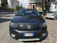 Usata Dacia Sandero Comfort 90 CV (66 kW) 2019 Grigio Berlina