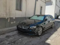 Usata Mercedes E220 194 CV (142 kW) 2021 Nero Station wagon