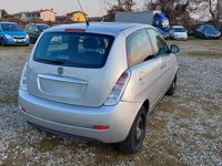 Usata Lancia Ypsilon 69 CV (50 kW) 2011 Grigio Utilitaria