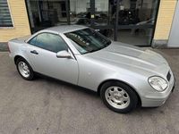 Usata Mercedes SLK200 137 CV (100 kW) 1998 Argento Cabrio