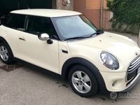 Usata Mini ONE 102 CV (75 kW) 2015 Bianco Utilitaria