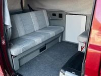Begagnad VW T3 69 HK (50 kW) 1991 Röd Van