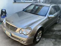 Usata Mercedes C220 Elegance 150 CV (110 kW) 2004 Station wagon