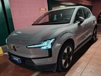Usata Volvo EX30 Core 200 kW (272 CV) 2024 Grigio SUV