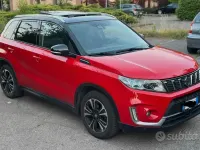 Usata Suzuki Vitara 140 CV (102 kW) 2019 Rosso SUV