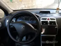 Usata Peugeot 307 90 CV (66 kW) 2006 Nero Berlina