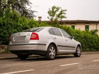 Usata Skoda Octavia 140 CV (102 kW) 2005 Grigio Berlina