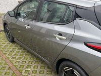 Usata Nissan Leaf Acenta 89 kW (122 CV) 2024 Grigio Utilitaria